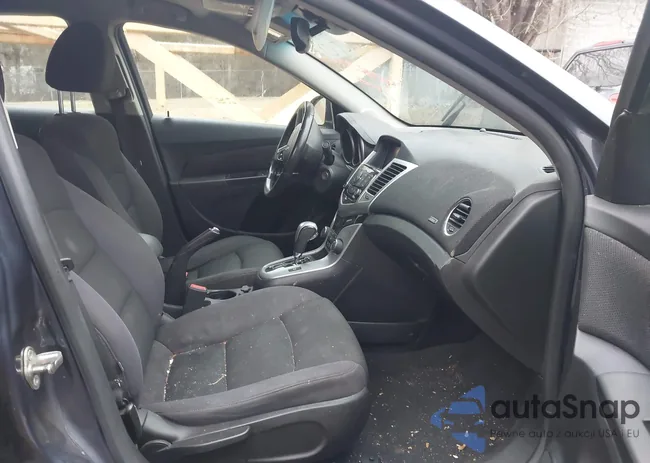 1G1PC5SB5D7259395: 43982392