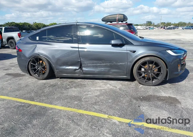 5YJXCBE24JF142771: 43982461