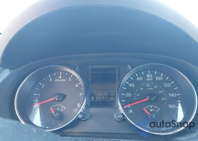 JN8AS5MT8FW672558: 43982573