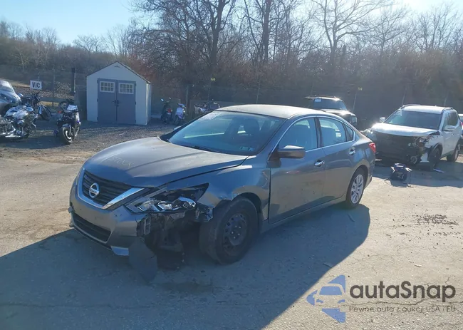 1N4AL3AP0GN370425: 43983702