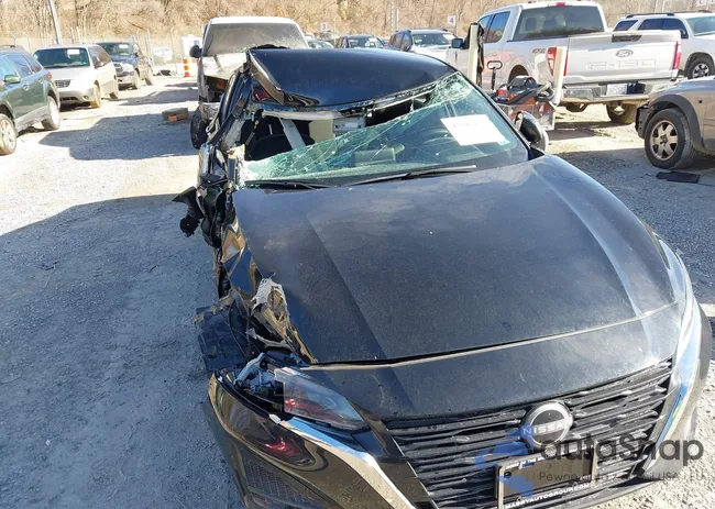 1N4BL4DV9SN399662: 43983831