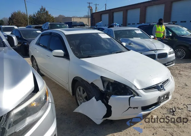 1HGCM66575A005576: 43983853