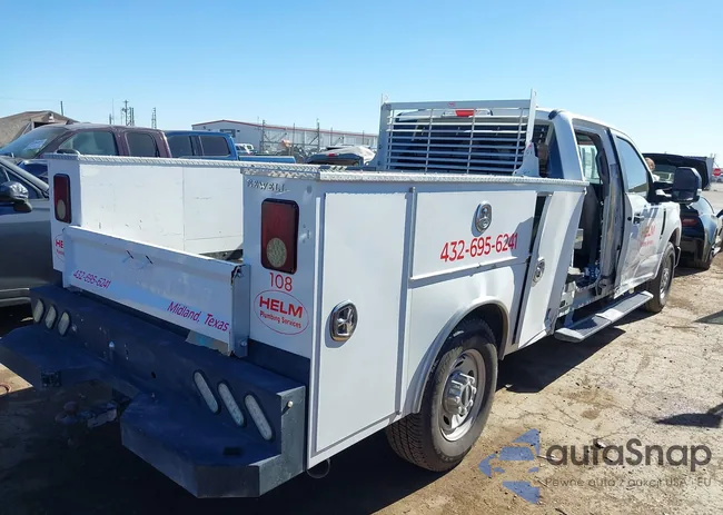 1FT7W2A65NED58166: 43983877