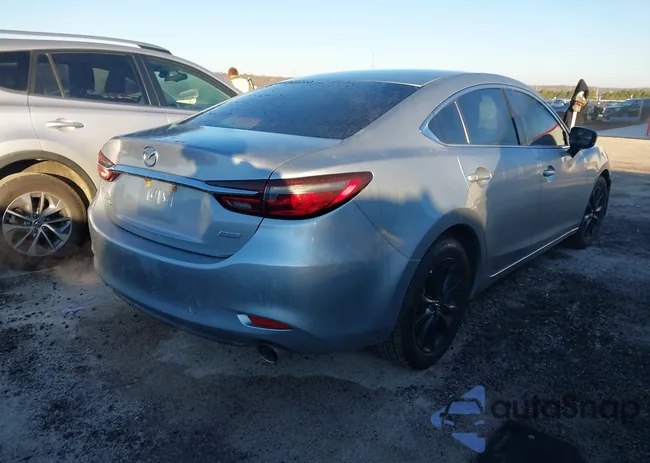 JM1GL1UM5J1327515: 43983936