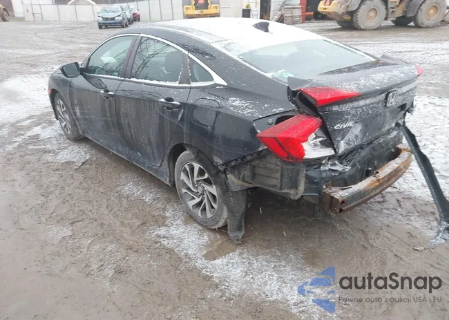 2HGFC2F75JH557521: 43983971