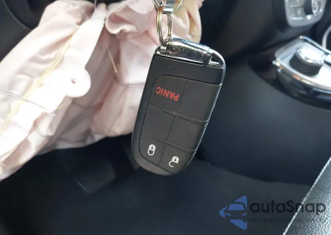 3C4NJDBB8MT567896: 43984154