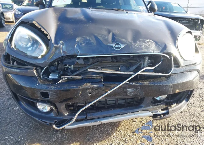 WMZYT5C54K3E70180: 43984272