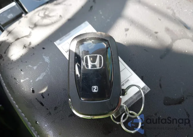 1HGCY2F89RA044893: 43983292