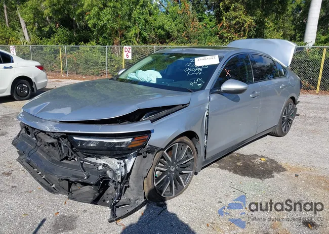 1HGCY2F89RA044893: 43983292