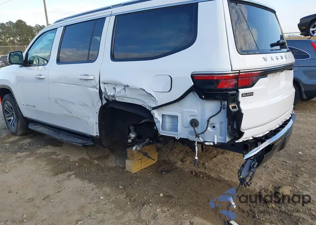 1C4SJVAP0SS502593: 43983305