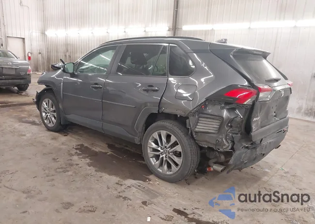 2T3A1RFV2MW231945: 43983385