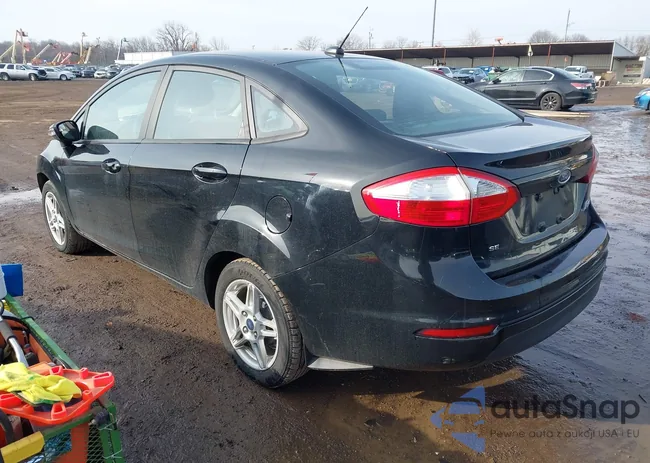 3FADP4BJ1KM159397: 43983479