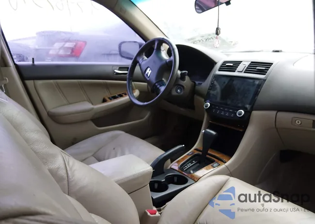 1HGCM66584A060178: 43983578