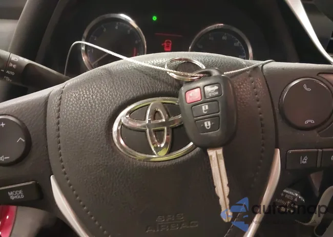 2T1BURHE0JC068890: 43984704