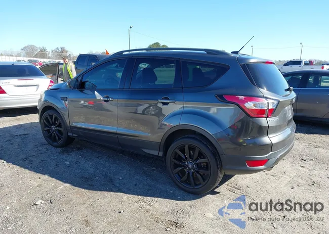 1FMCU0J98HUA93249: 43984757