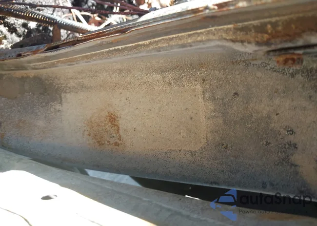 2T2GK31U29C058542: 43984780