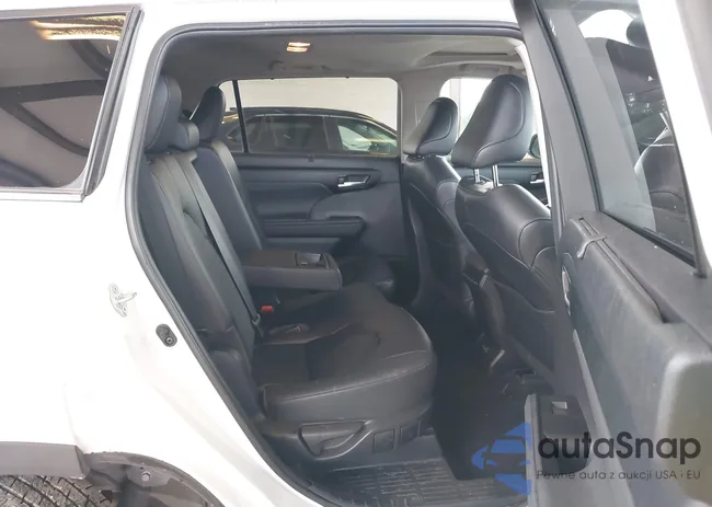 5TDKDRBH3PS026443: 43984811