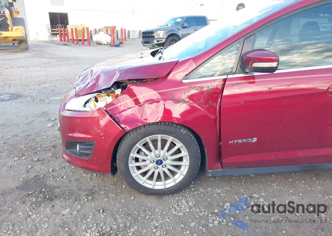 1FADP5BU8EL509324: 43984896