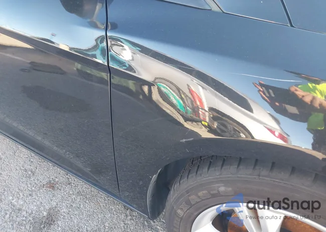 1FADP3F21DL291948: 43984919