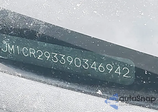 JM1CR293390346942: 43984937