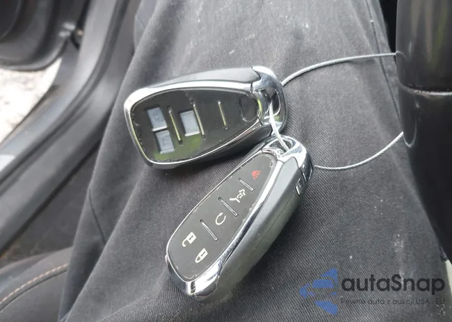 1GNERGKW9KJ138923: 43984979