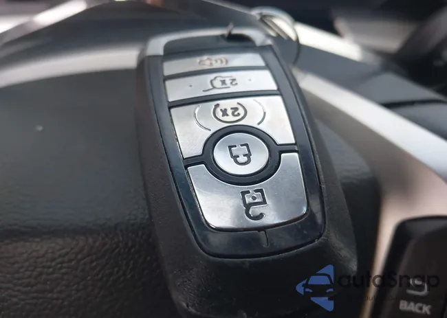 1FMSK8DH8MGC10968: 43984994