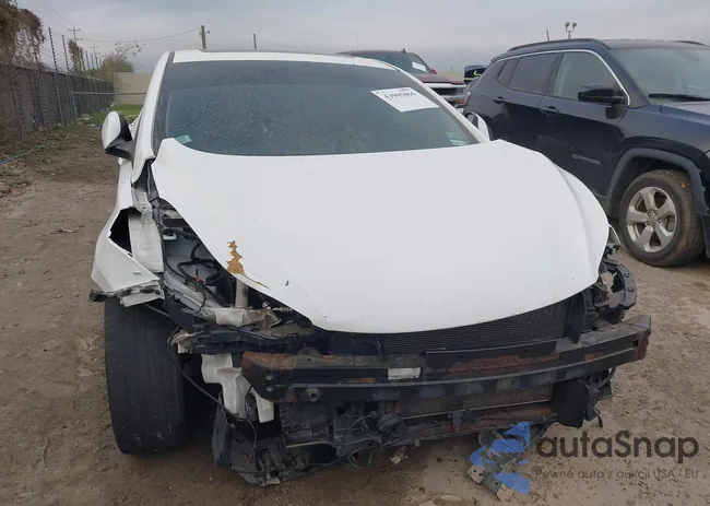 5NPDH4AE1DH179427: 43985066