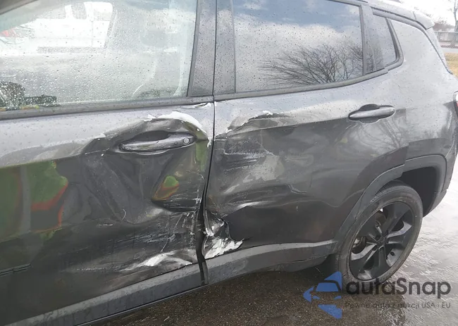 3C4NJDBB3MT540850: 43985083