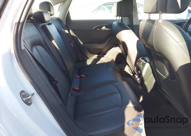 WAUG8AFC8JN045168: 43985130