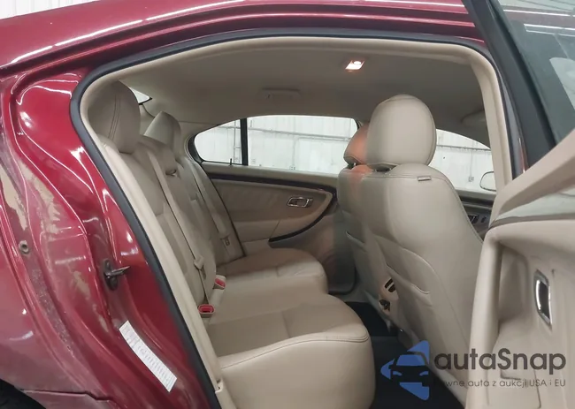 1FAHP2F82HG113772: 43984295