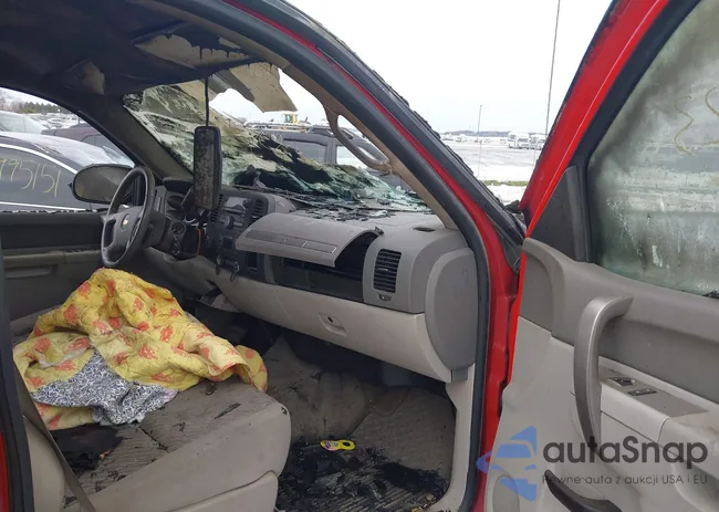 3GCPKSE7XCG220191: 43984323