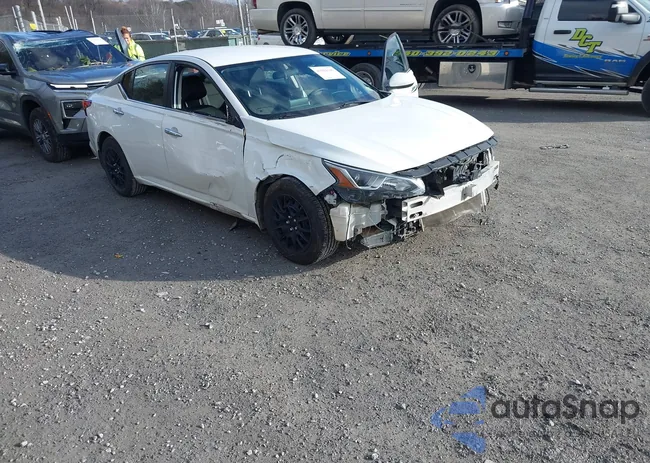 1N4BL4BV5KN315551: 43984346