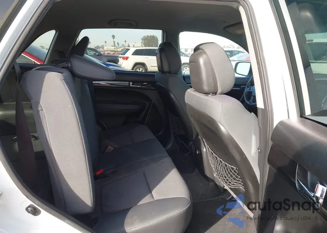 5XYKT4A13CG266318: 43984368