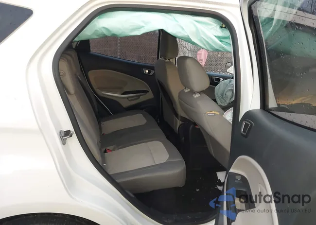 MAJ3P1TE6JC229990: 43984374