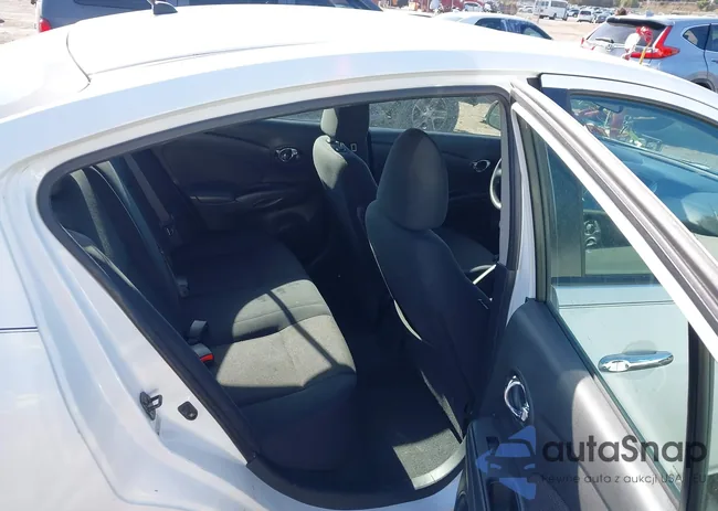 3N1CN7AP1DL860570: 43984579