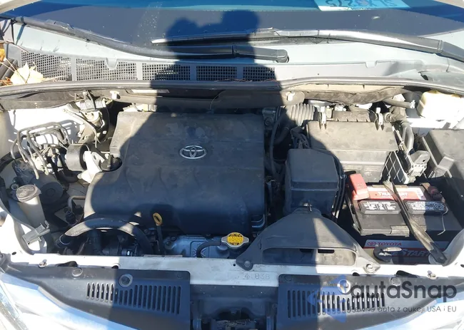 5TDYK3DC9CS270879: 43984582