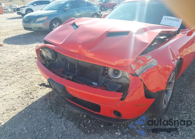 2C3CDZAG0KH723478: 43984599