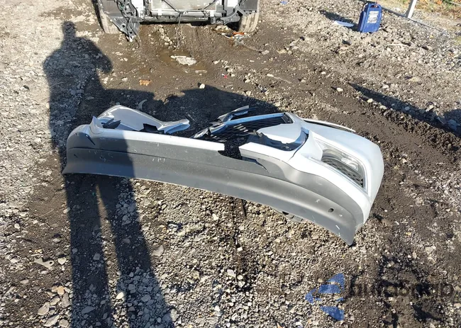 5N1DL0MN9KC550647: 43984657