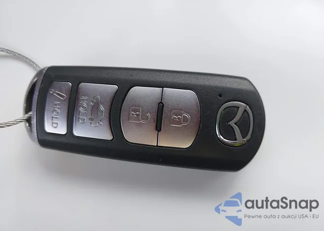 3MZBN1V76HM100969: 43985746