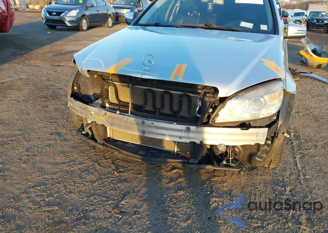 WDDGF8BB5BR159546: 43985799