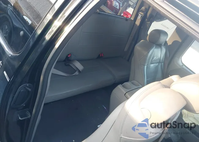 2FTRX07L72CA68987: 43985800