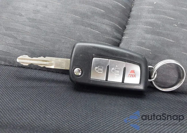 JN8AT2MV5HW010663: 43985805