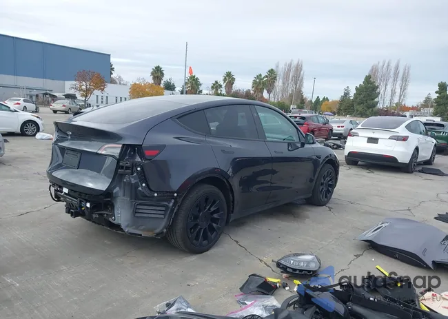 7SAYGDEE9RF071449: 43985811