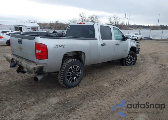 1GC1KXE80EF159028: 43985819