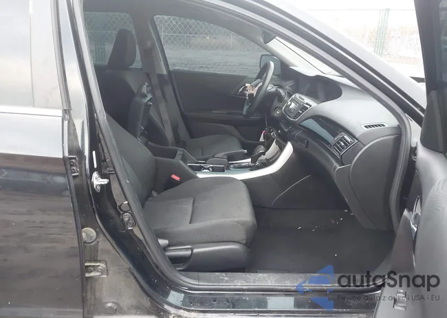 1HGCR2F34GA040636: 43985833