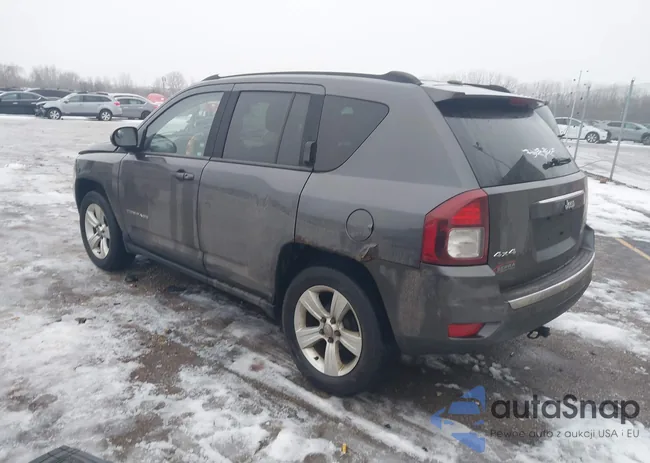 1C4NJDEB2FD217927: 43985834