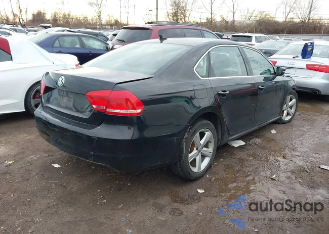 1VWBH7A35CC075859: 43985885