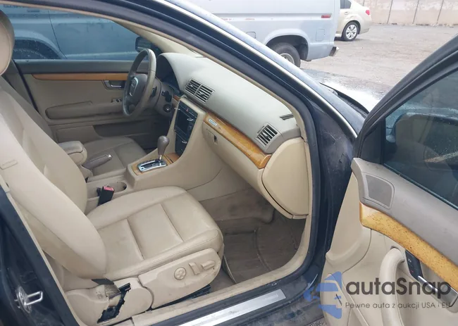 WAUDF78E58A137513: 43985951