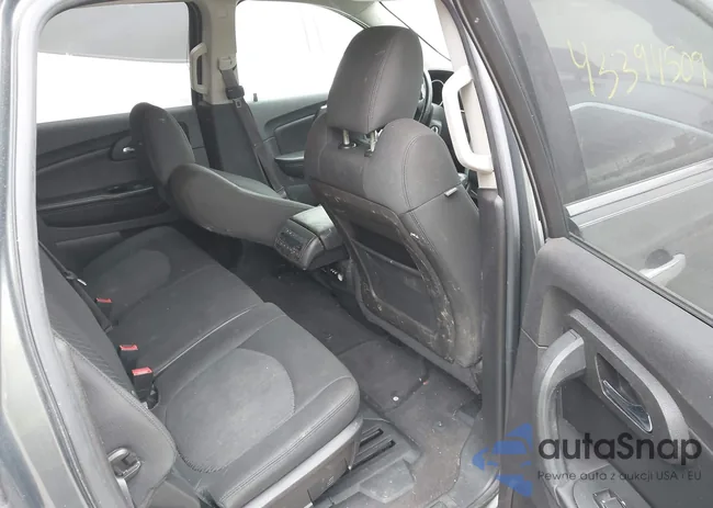 1GNKVGED3BJ176477: 43986065