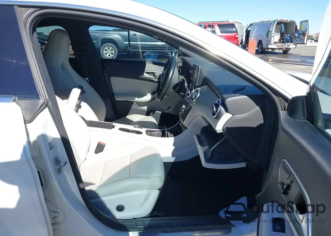 WDDSJ4EBXEN065512: 43986090